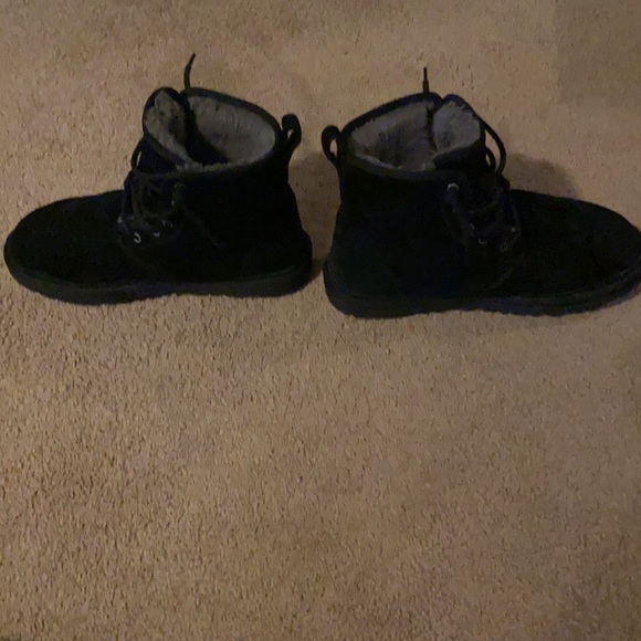 UGG boots - Picture 2 of 6